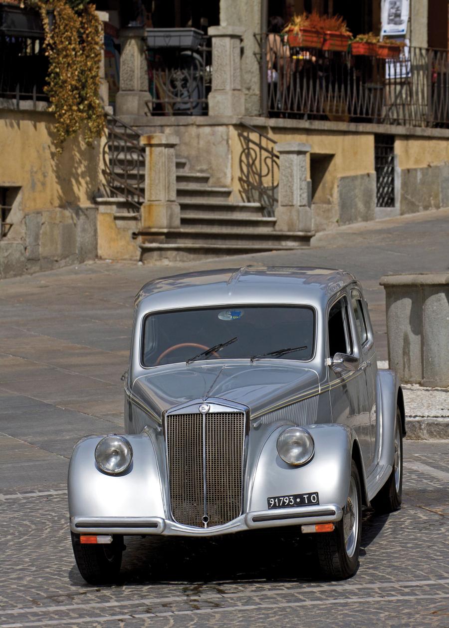  Lancia Aprilia 1949 года  (фото 4 из 8)
